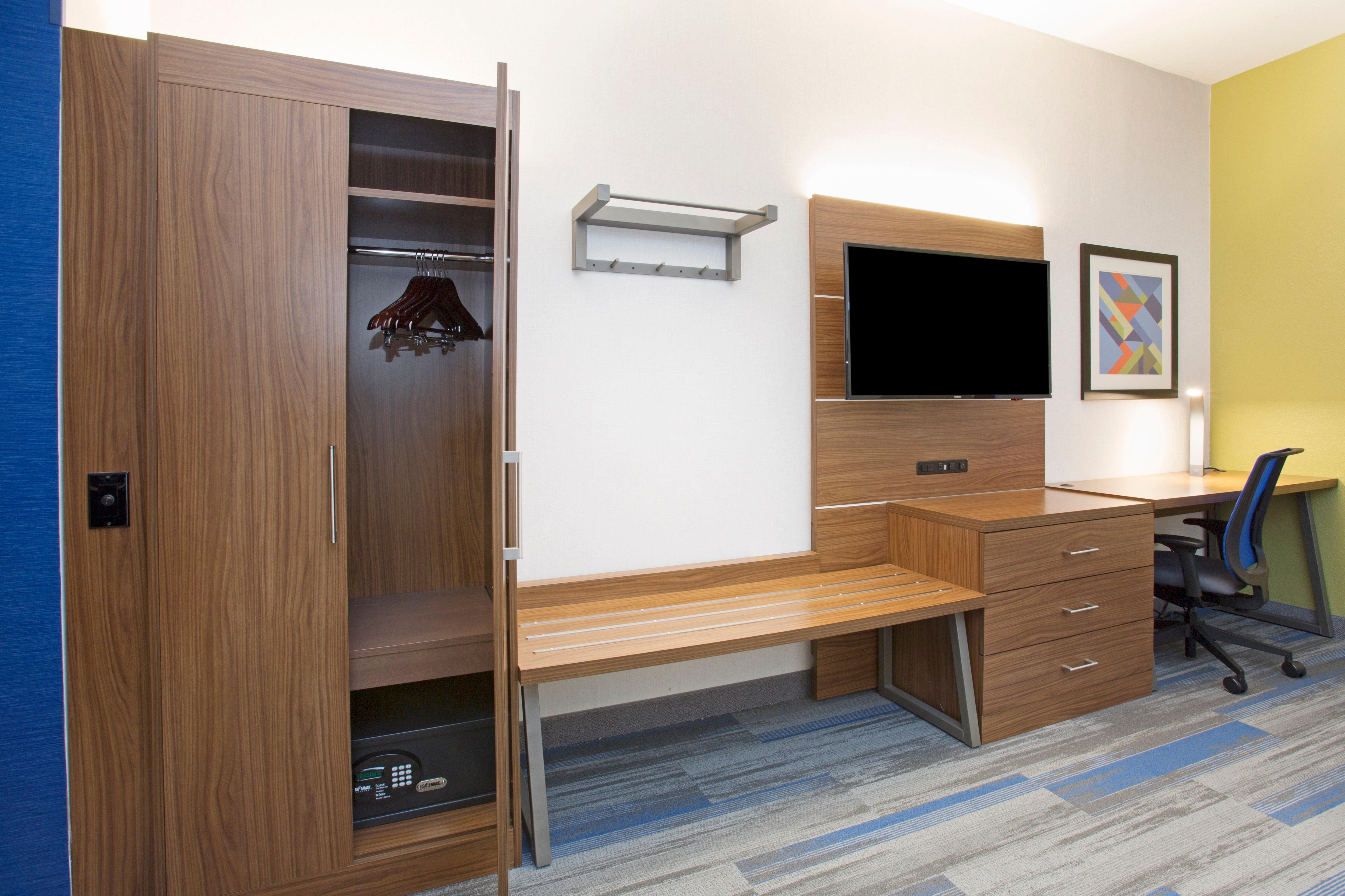 Holiday Inn Express Kansas City - At The Legends! By Ihg Bonner Springs Camera foto