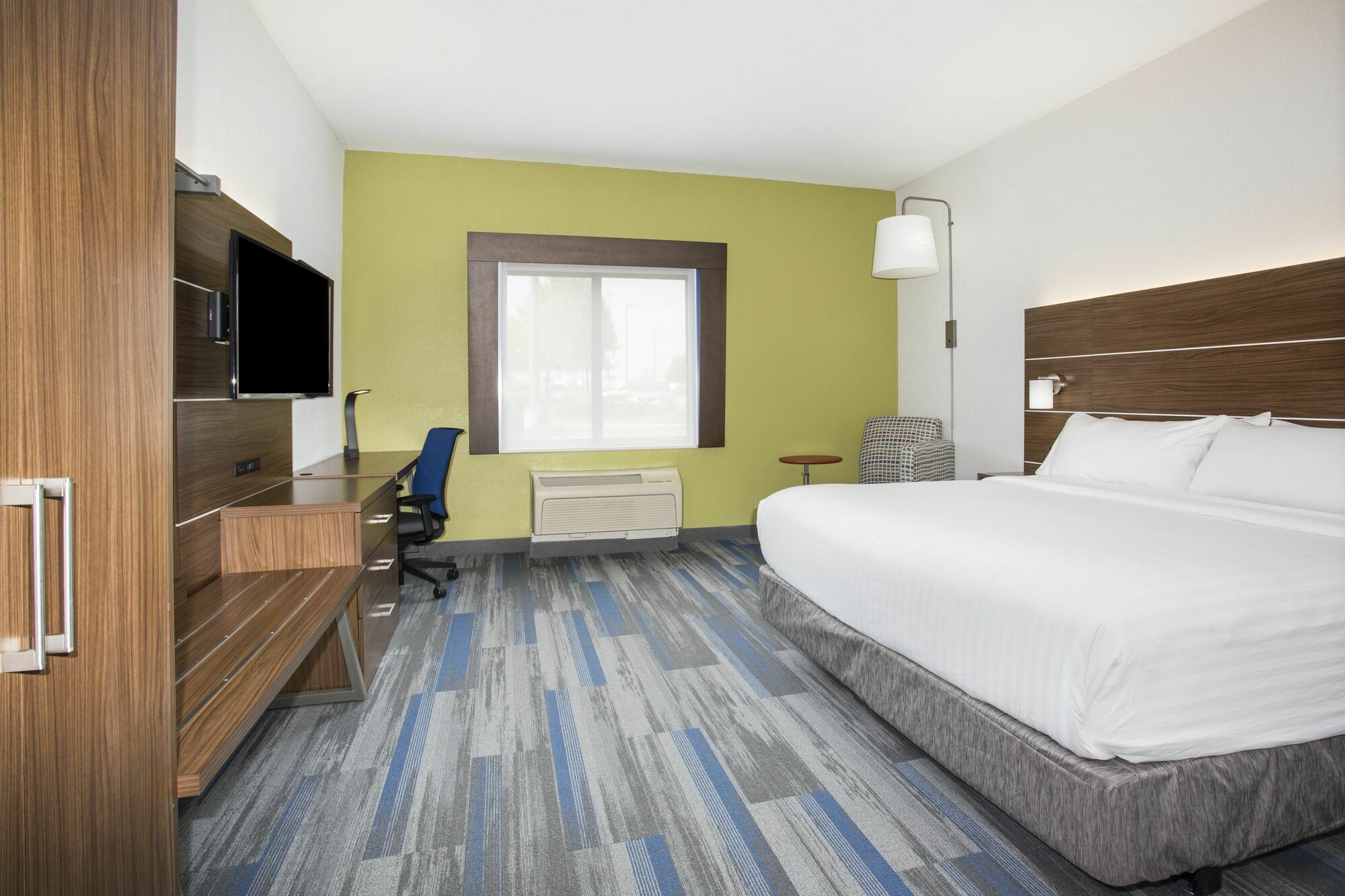 Holiday Inn Express Kansas City - At The Legends! By Ihg Bonner Springs Camera foto